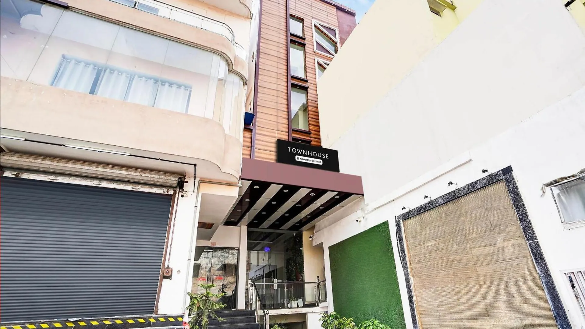 Townhouse Ram Katora Near Vishwanath Temple Formerly Sv Grand Hotel Varanasi