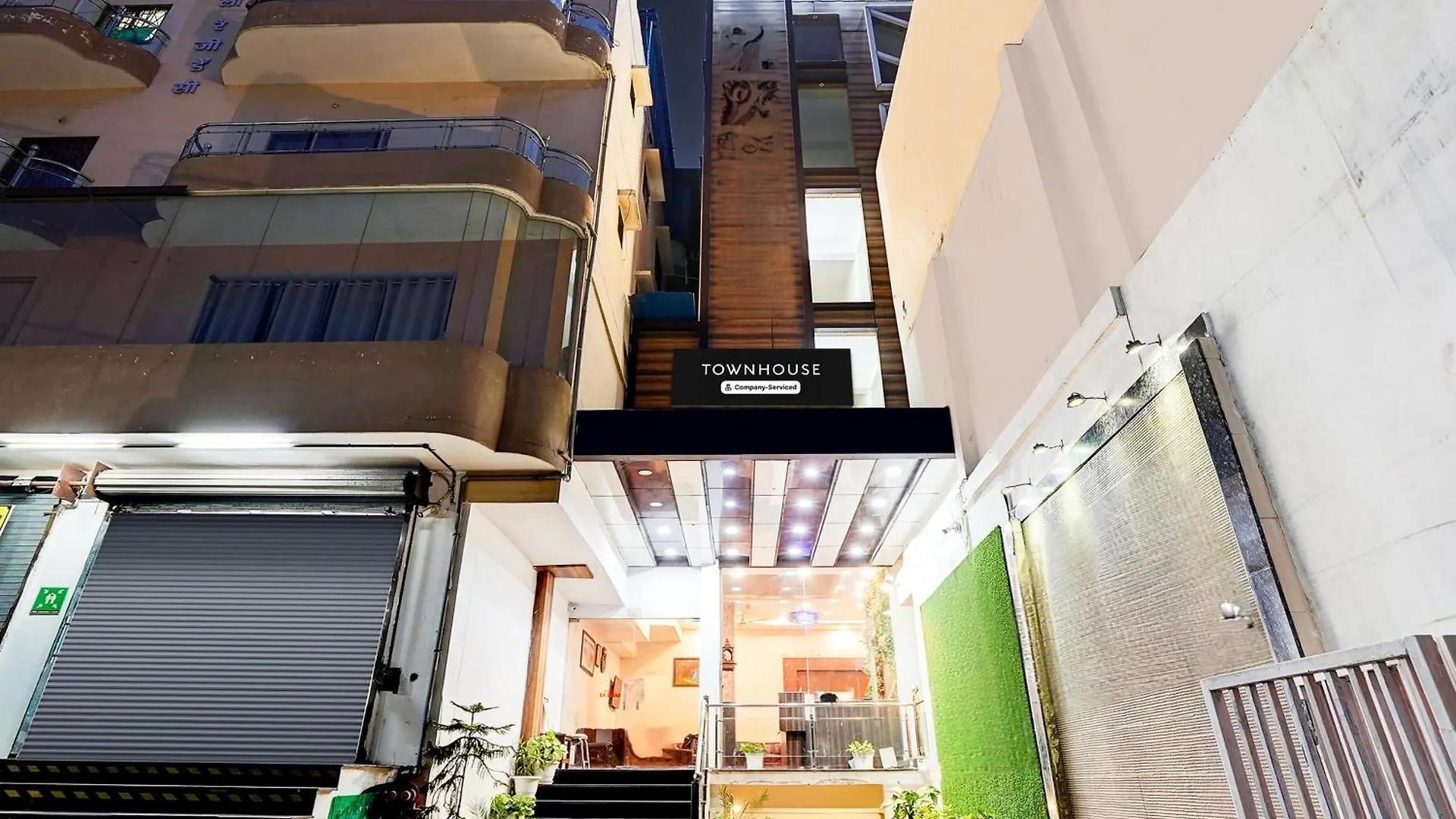 Townhouse Ram Katora Near Vishwanath Temple Formerly Sv Grand Hotel Varanasi