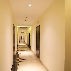 oyo-9771-hotel-glitz-westend-inn-new-delhi.hotelsdelhi.org/