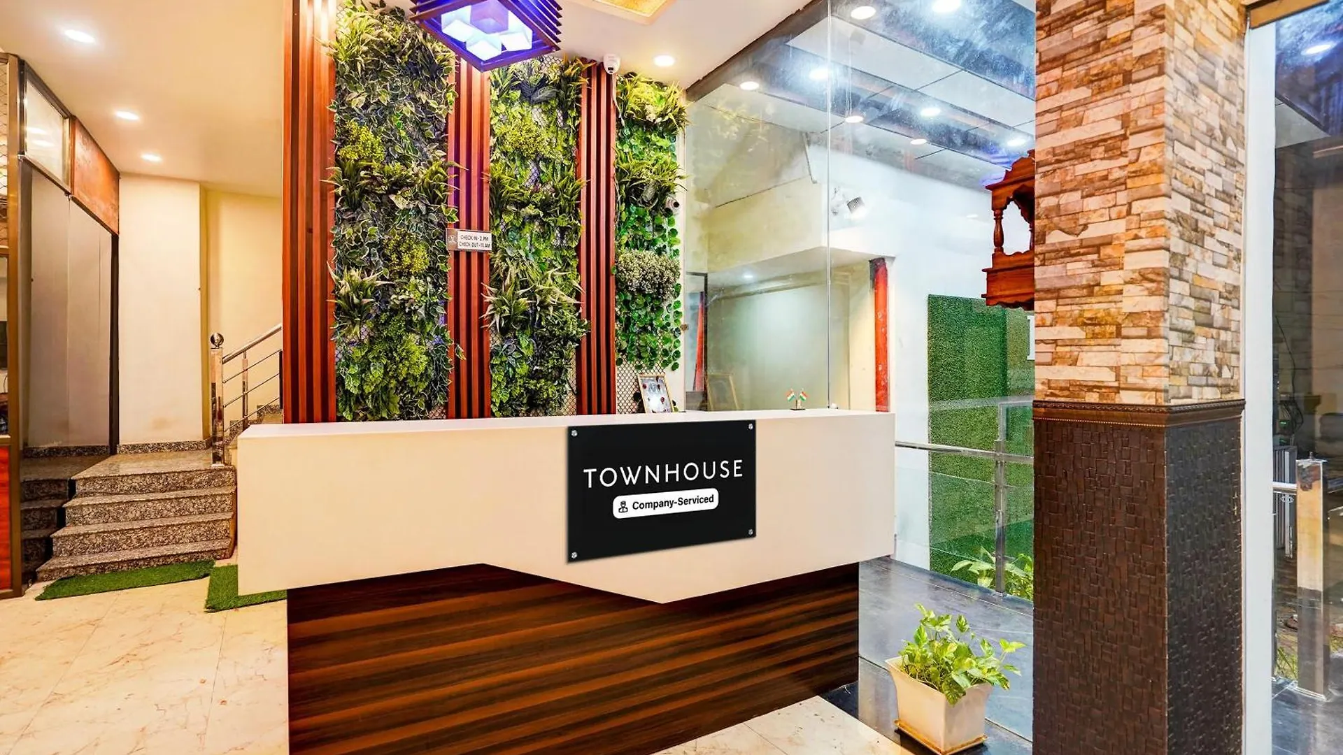 Hotel Townhouse Ram Katora Near Vishwanath Temple Formerly Sv Grand Varanasi